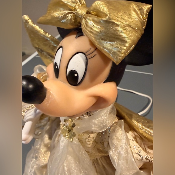 Disney Animated Minnie Mouse Angel Tree Topper - Picture 4 of 9